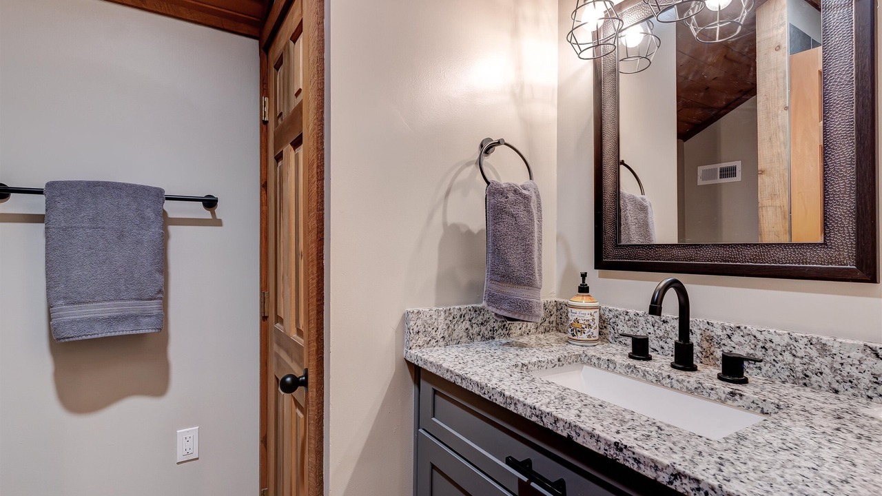 Photo of Bathroom in Walland