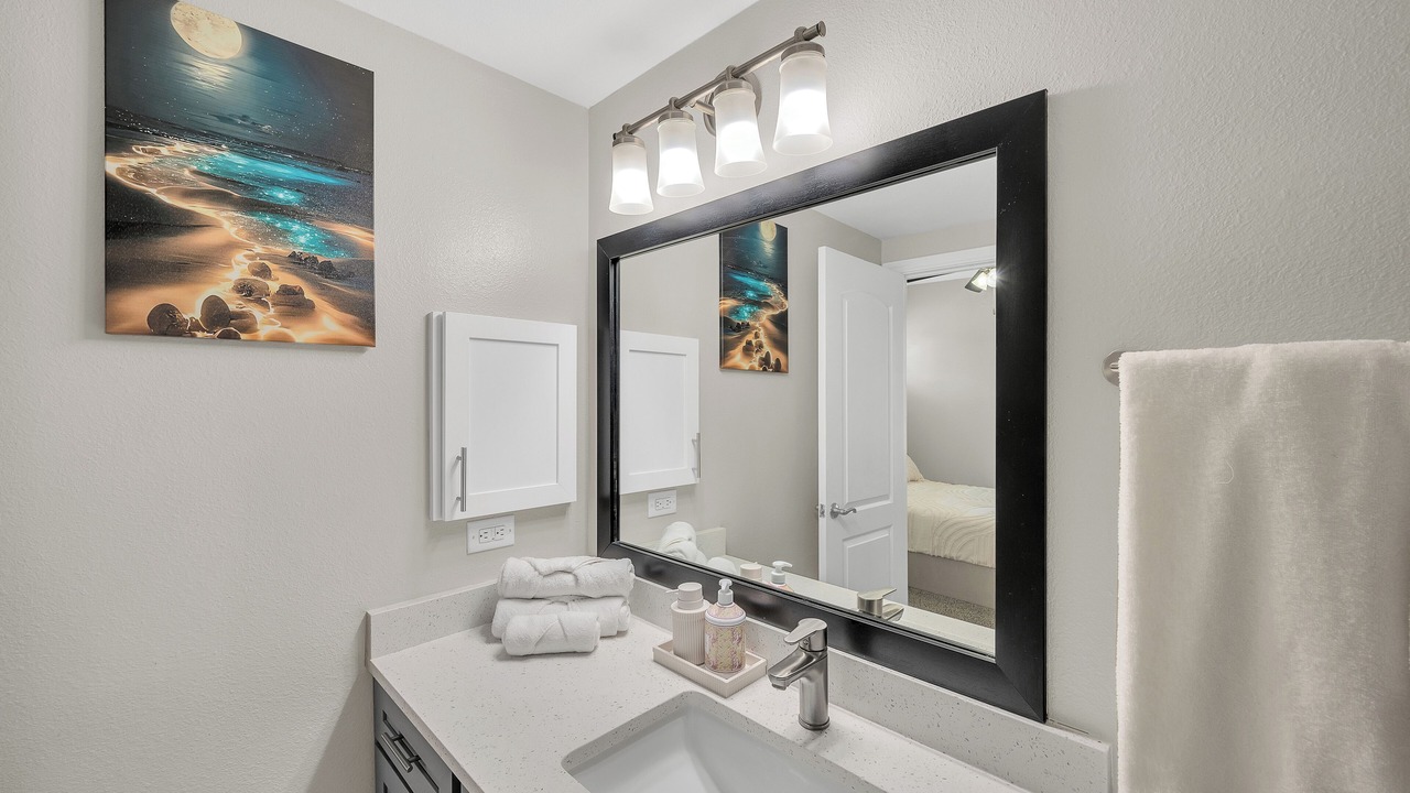Photo of Bathroom in Alden Bridge