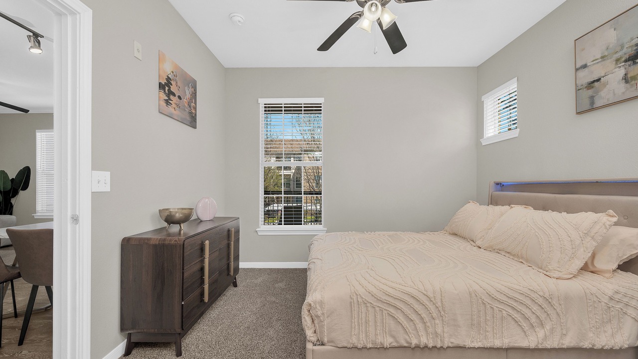 Photo of Bedroom in Alden Bridge