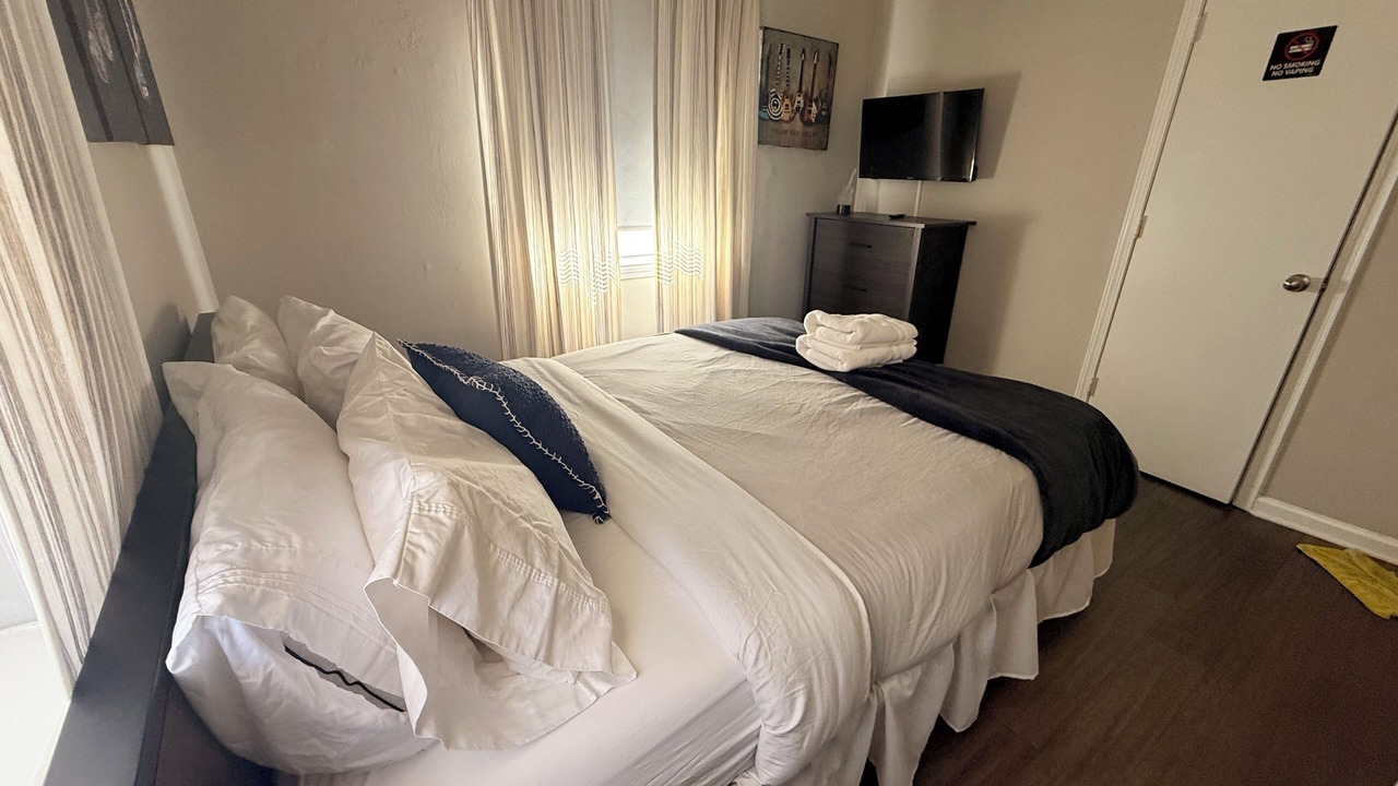 Photo of Bedroom in Uptown