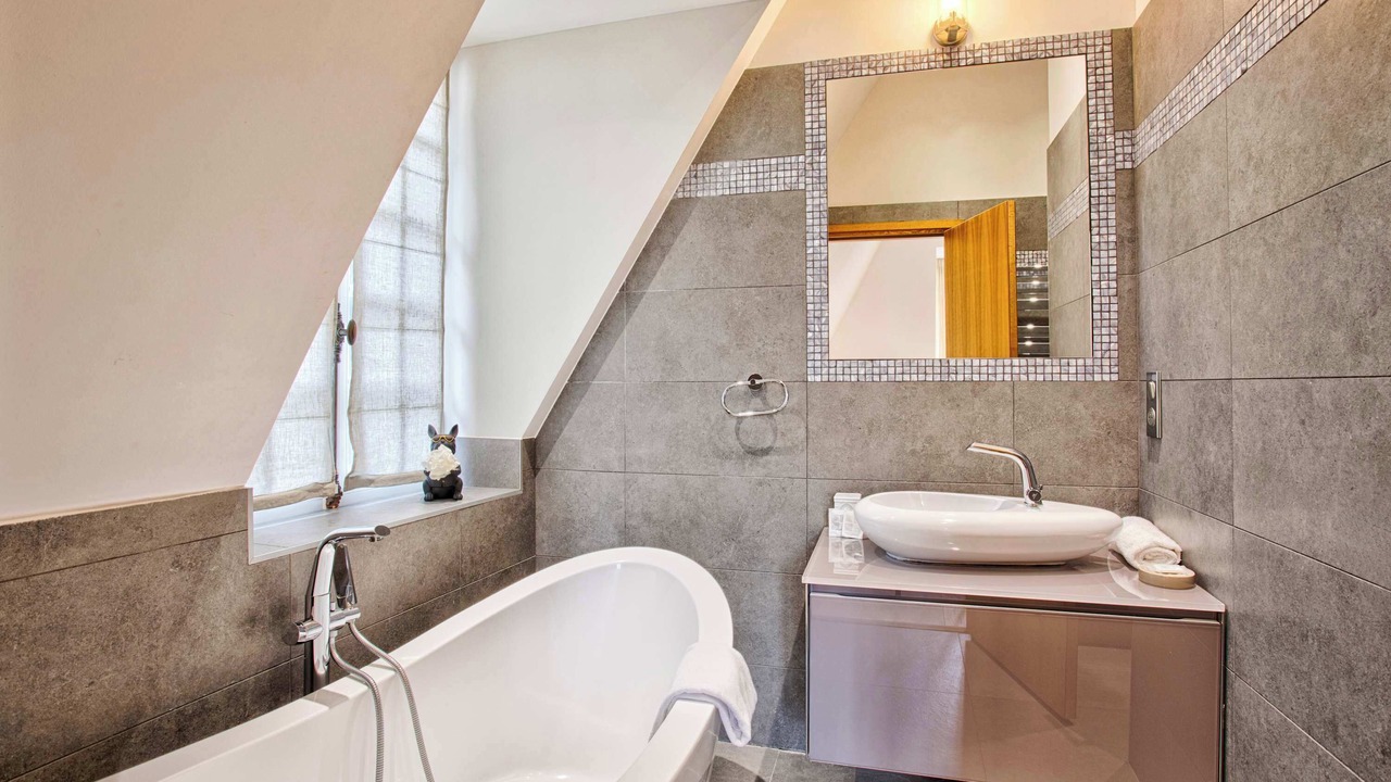 Photo of Bathroom in Deauville City Centre