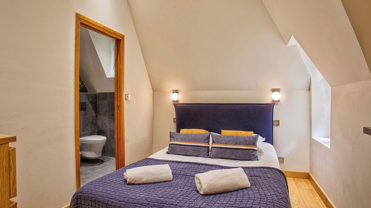 Photo of Bedroom in Deauville City Centre