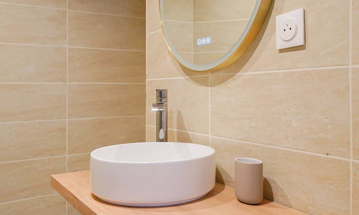 Photo of Bathroom in Quartier du Faubourg-Montmartre