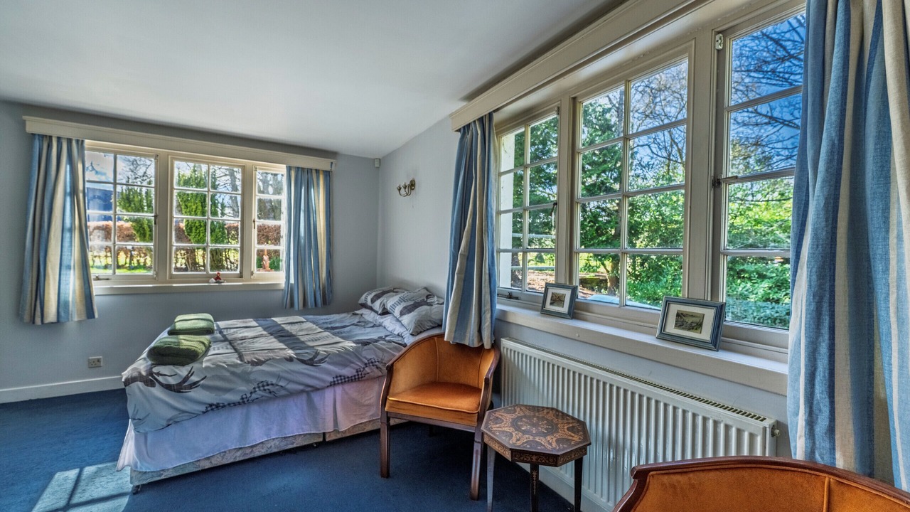Photo of Bedroom in Banff