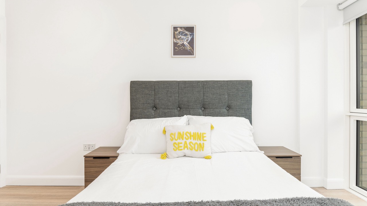 Photo of Bedroom in Docklands