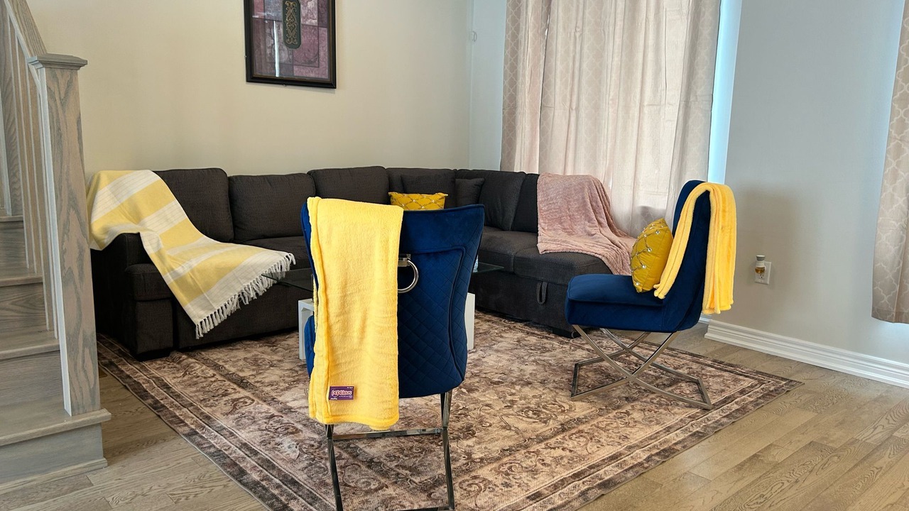 Photo of Livingroom in Mount Pleasant