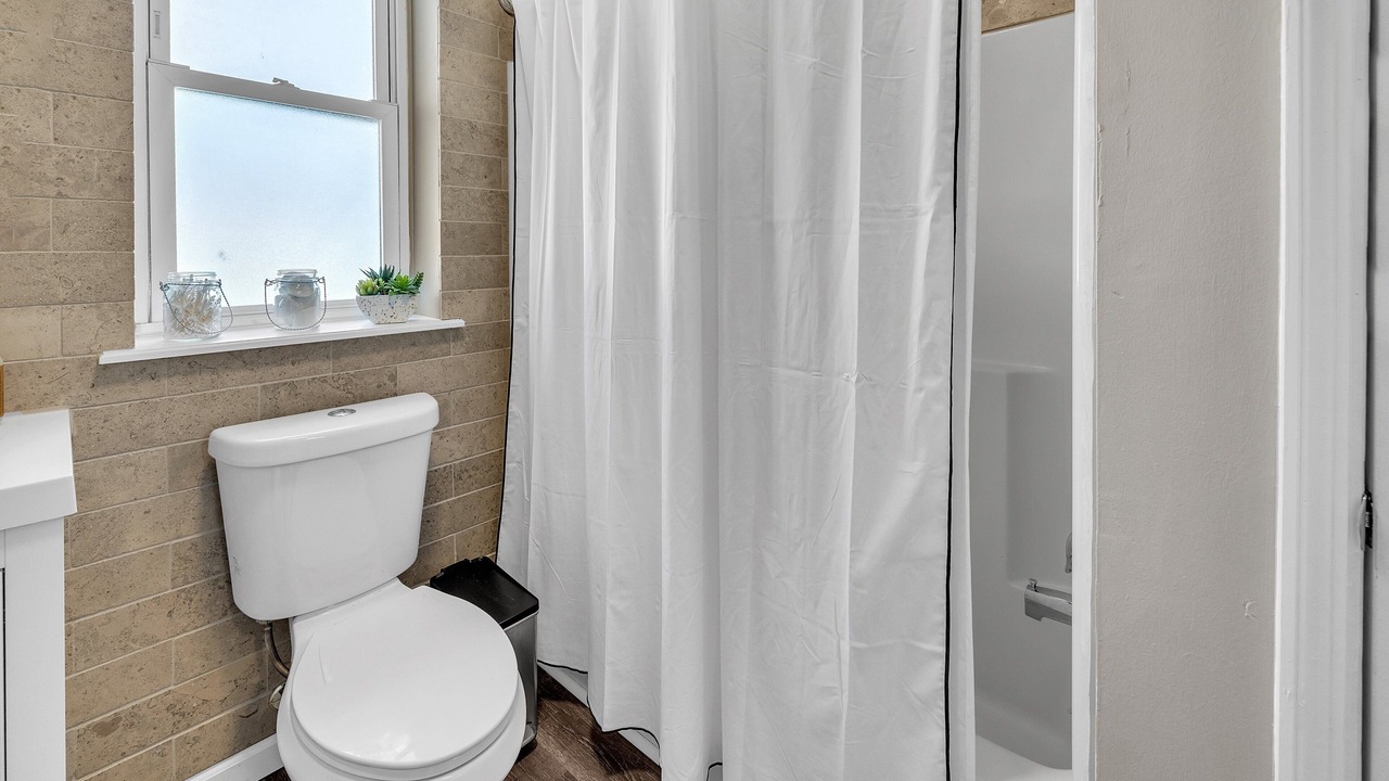 Photo of Bathroom in Imperial