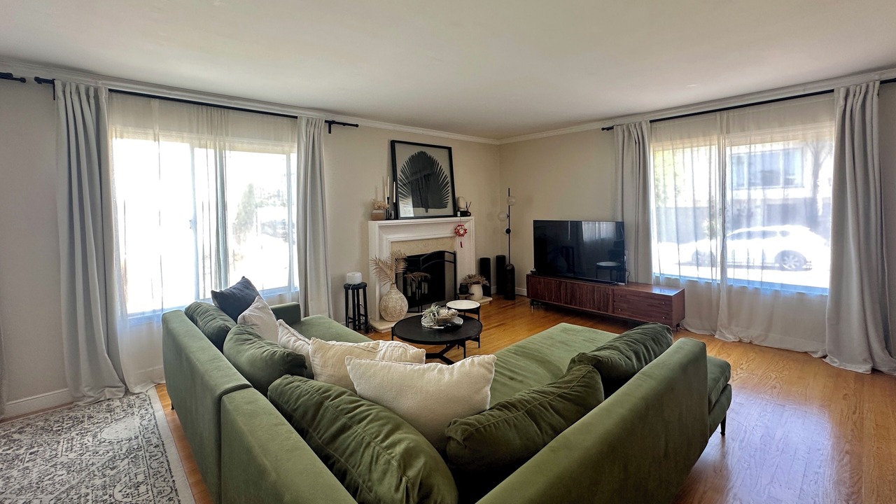 Photo of Livingroom in Crocker-Amazon