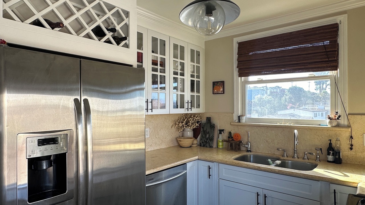 Photo of Kitchen in Crocker-Amazon