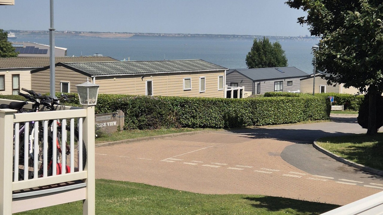 Photo of Outdoor in Allhallows