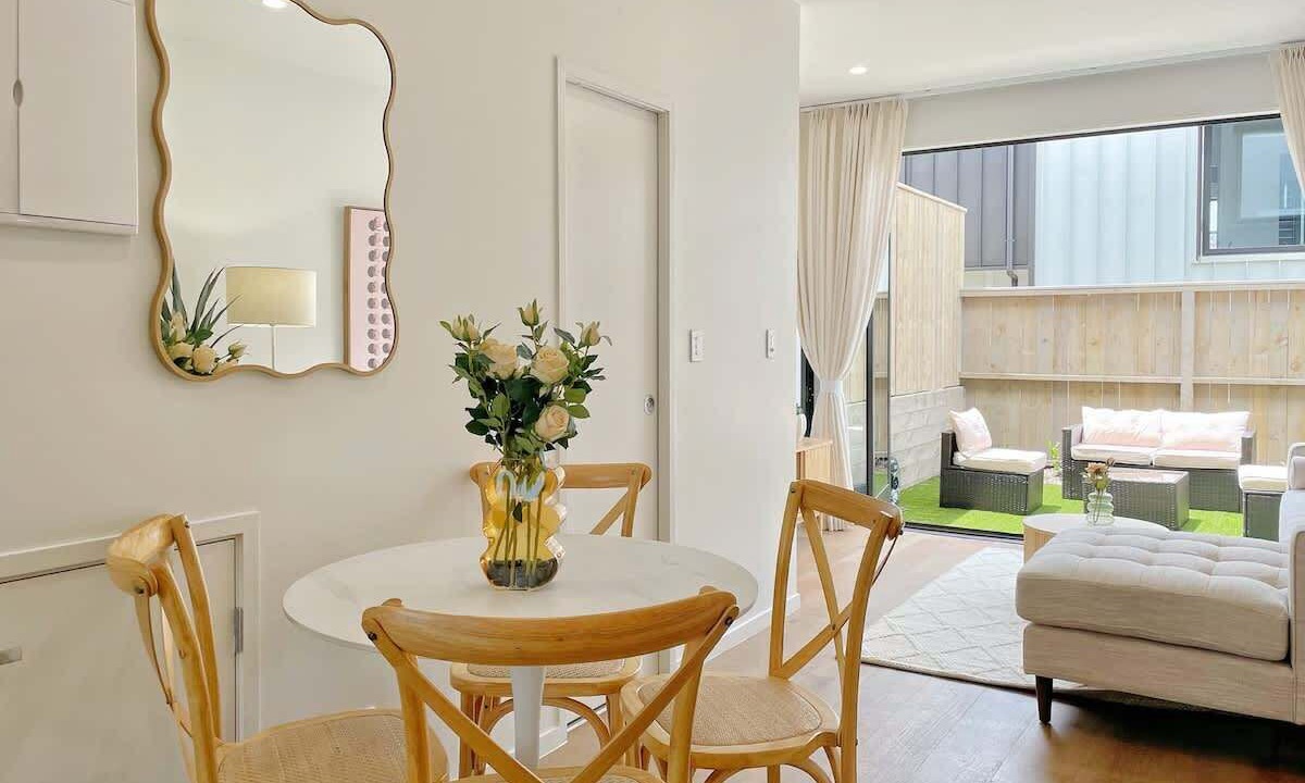 Photo of Others in Grey Lynn