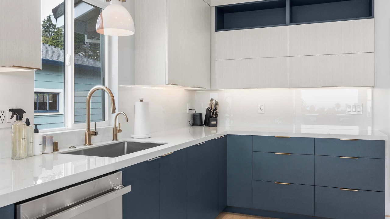 Photo of Others in Aptos