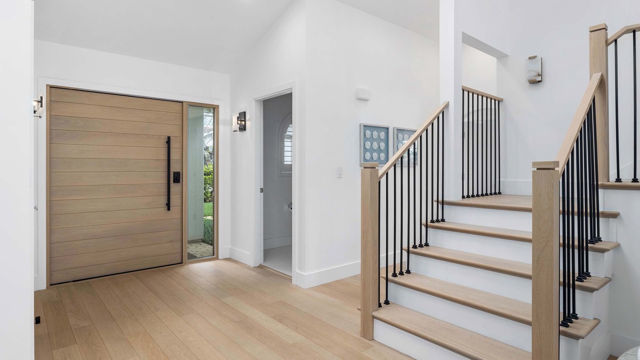 Photo of Others in Aptos