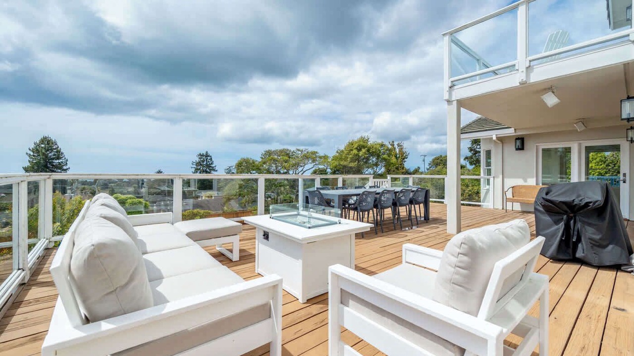 Photo of Others in Aptos