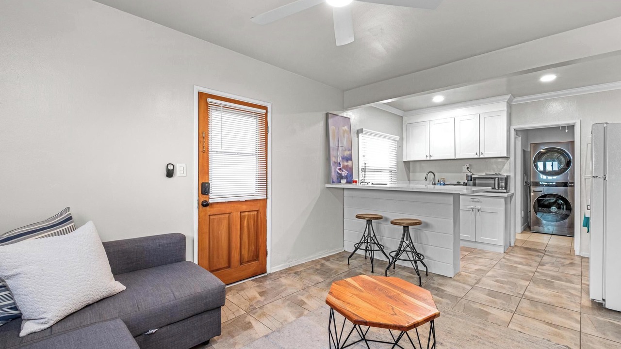 Photo of Bedroom in Hermosa Beach