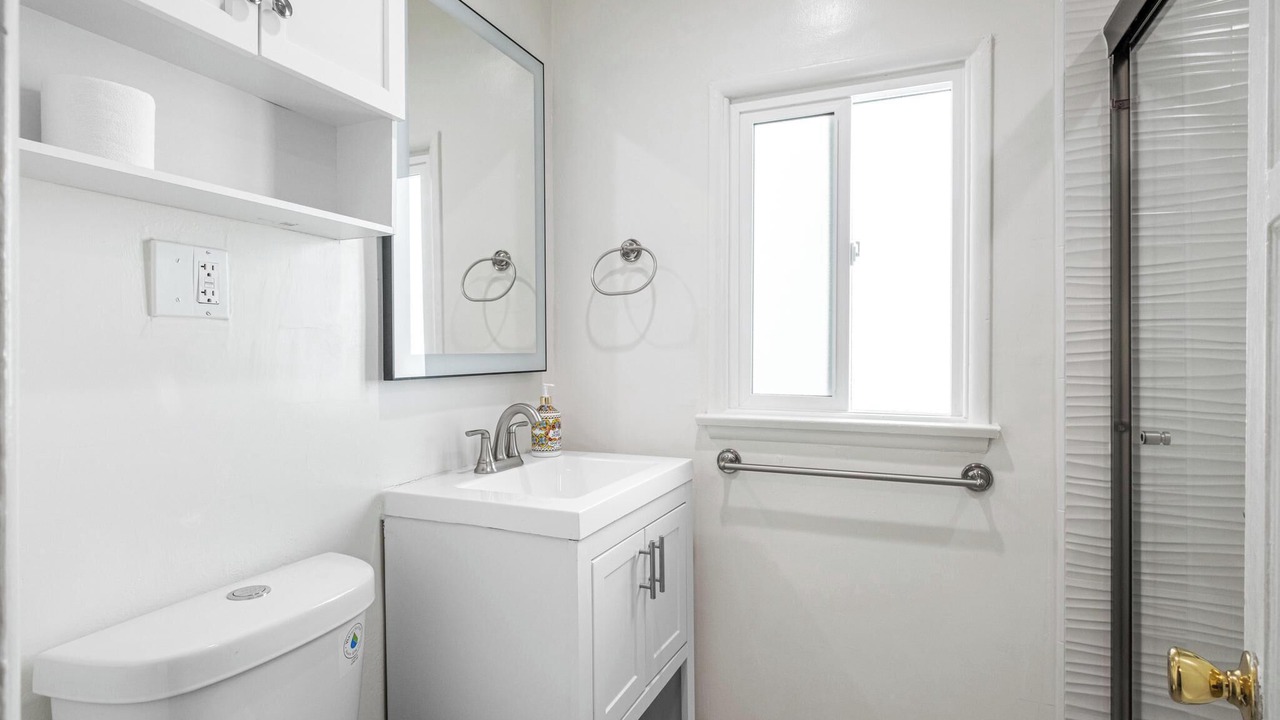 Photo of Bathroom in Hermosa Beach