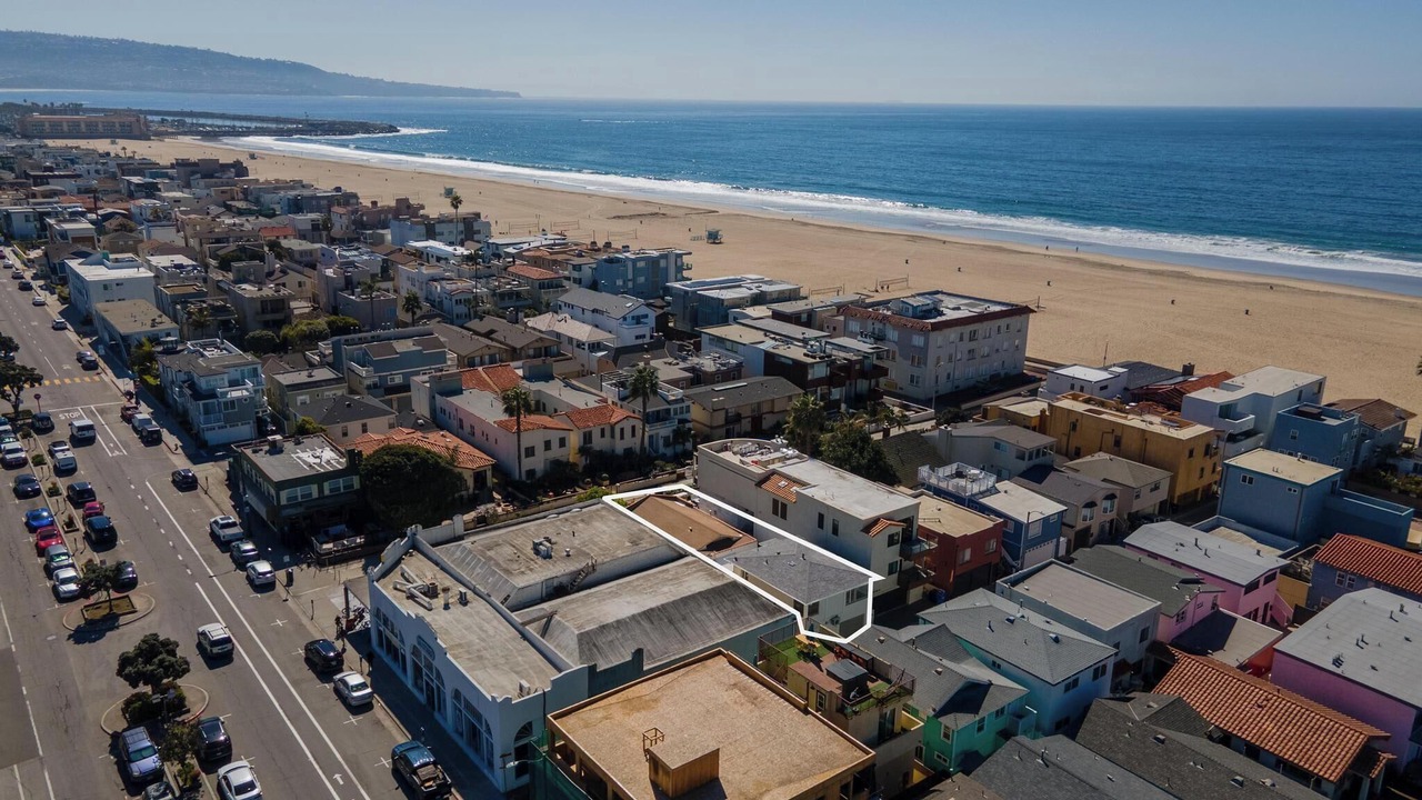 Photo of Others in Hermosa Beach