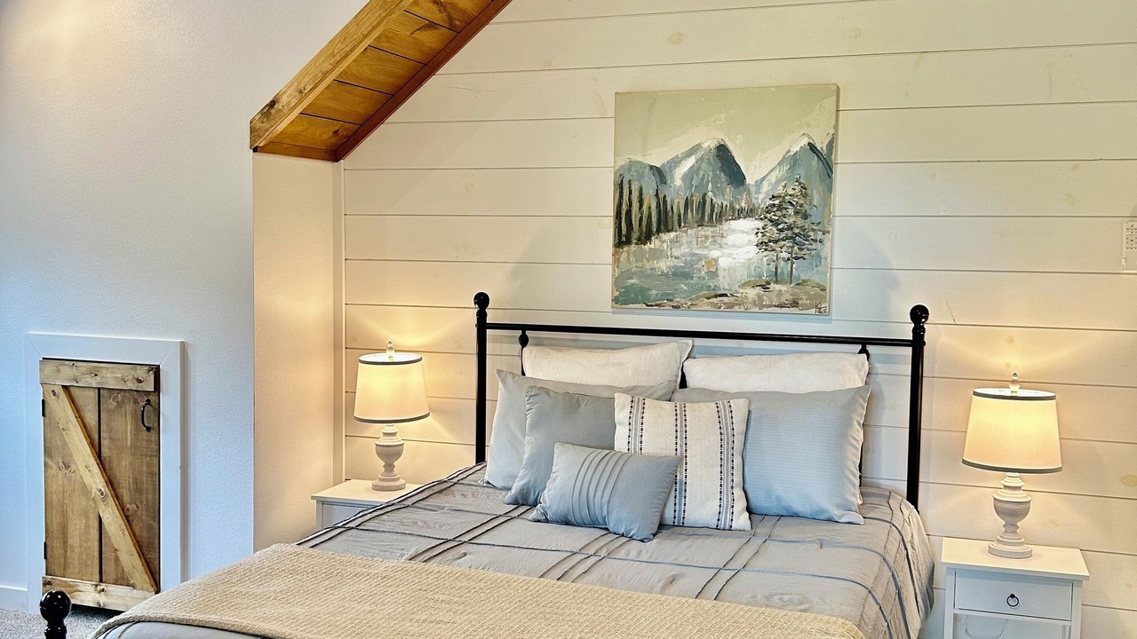 Photo of Bedroom in Harrison