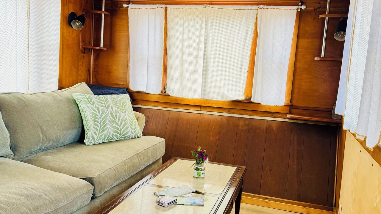 Photo of Livingroom in Floyd