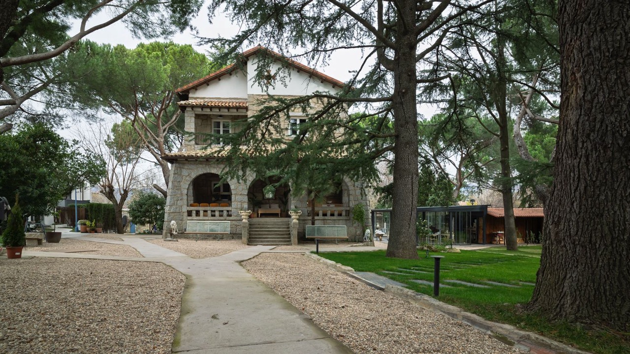 Photo of Others in Mirasierra