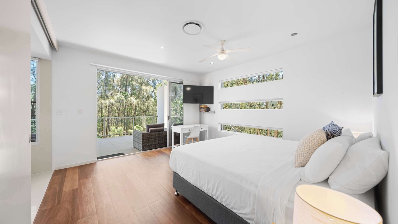 Photo of Others in Twin Waters