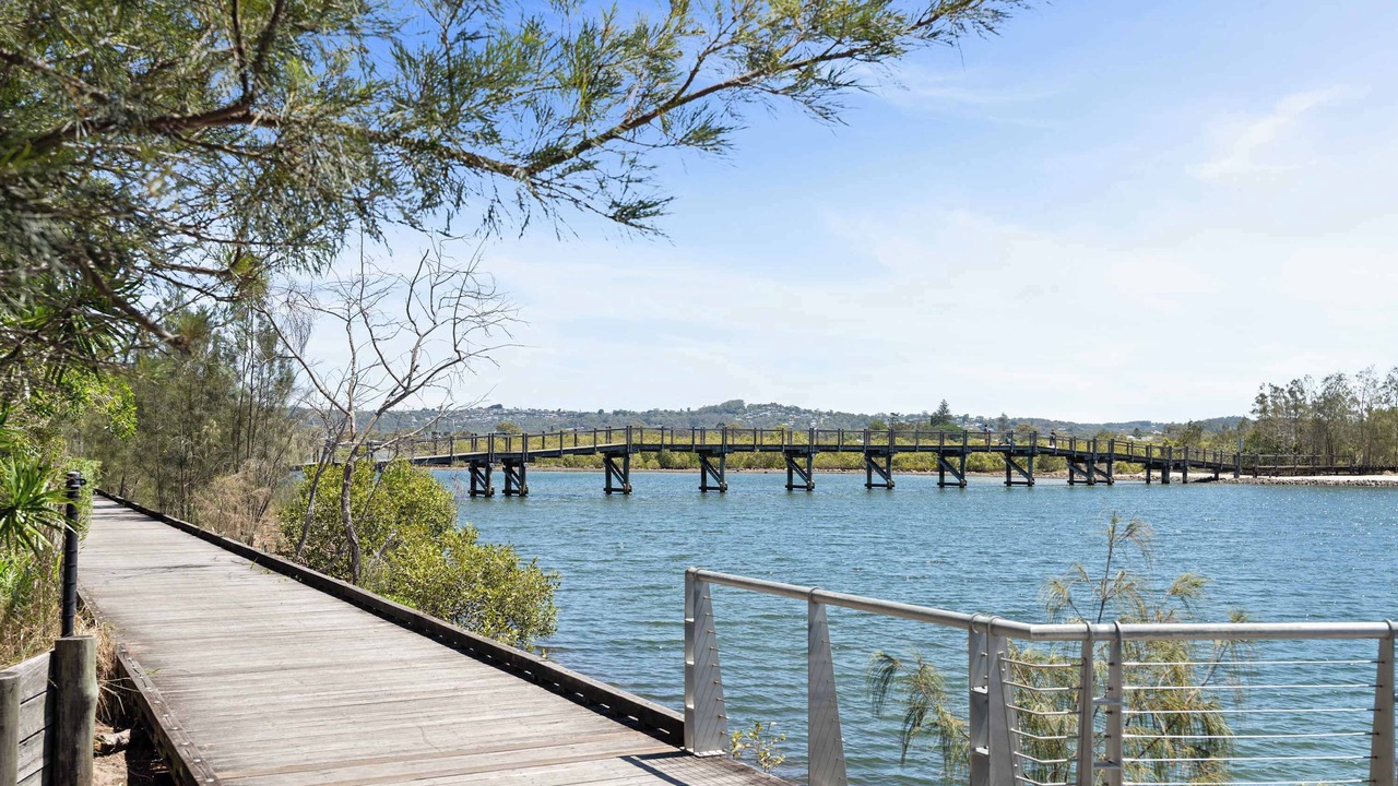 Photo of Others in Twin Waters