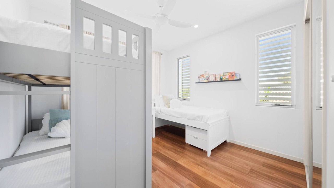 Photo of Others in Twin Waters