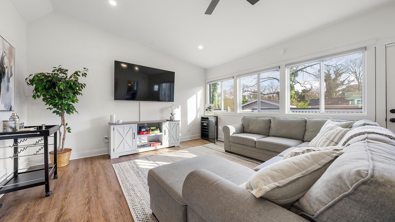 Photo of Livingroom in East Atlanta