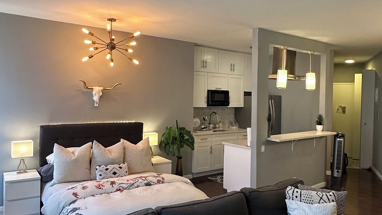 Photo of Livingroom in Central Park North