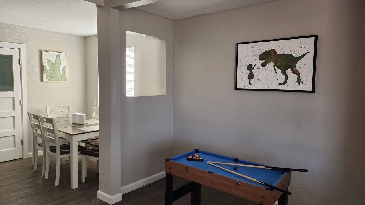 Photo of Bedroom in Timberwolf