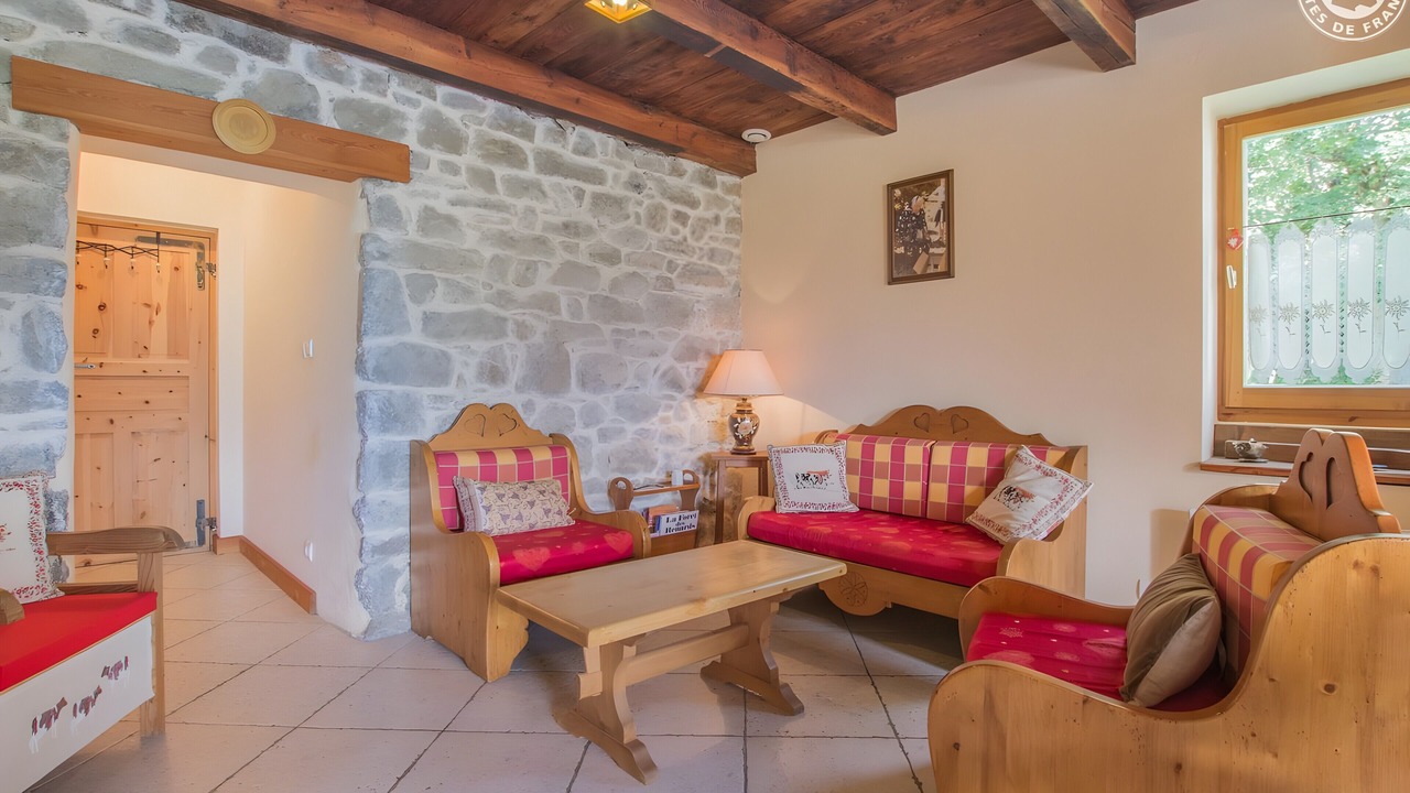 Photo of Livingroom in Montricher-Albanne