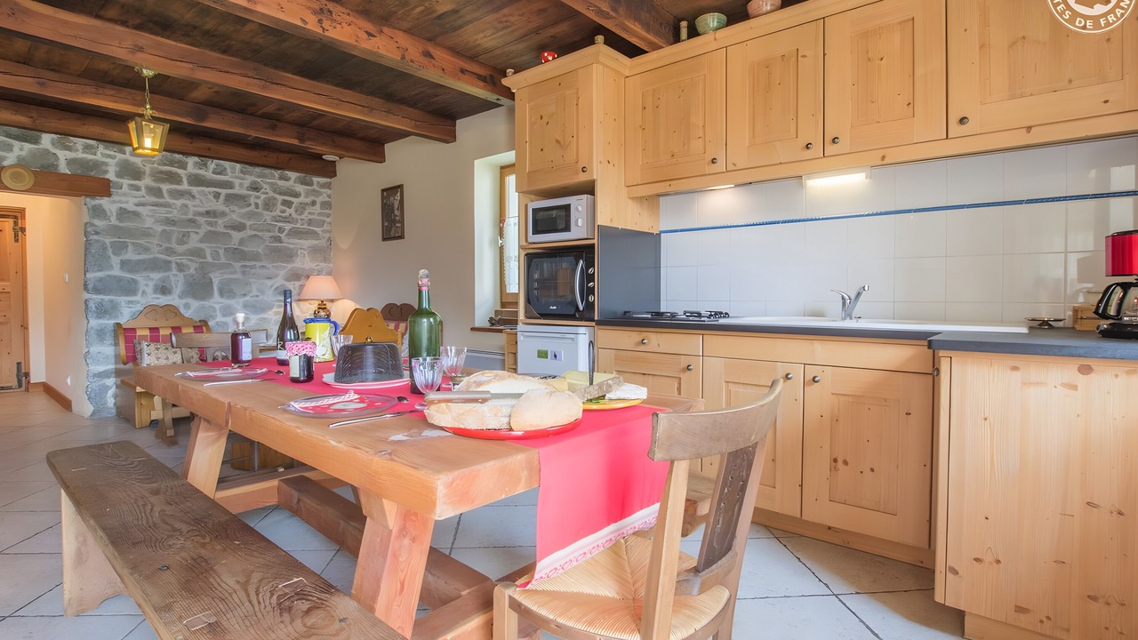 Photo of Others in Montricher-Albanne