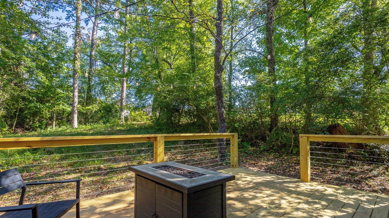 Photo of Outdoor in Rossville