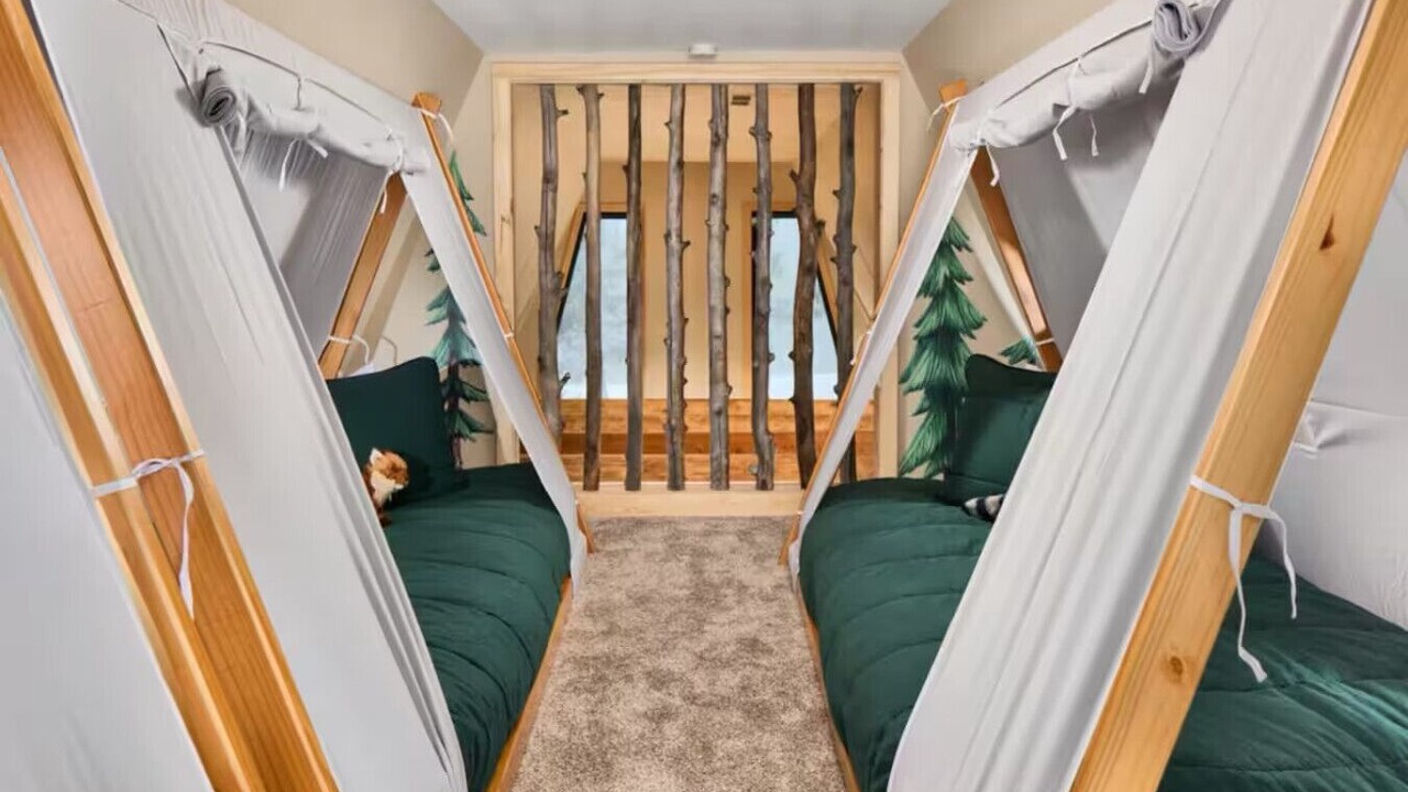 Photo of Others in Divide