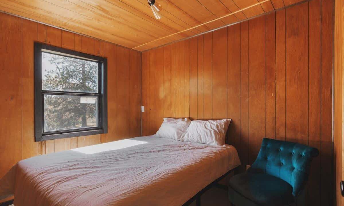 Photo of Bedroom in Dunlap