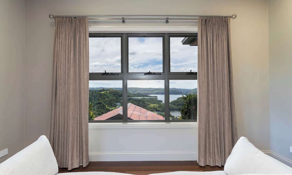 Photo of Others in Balmoral Ridge