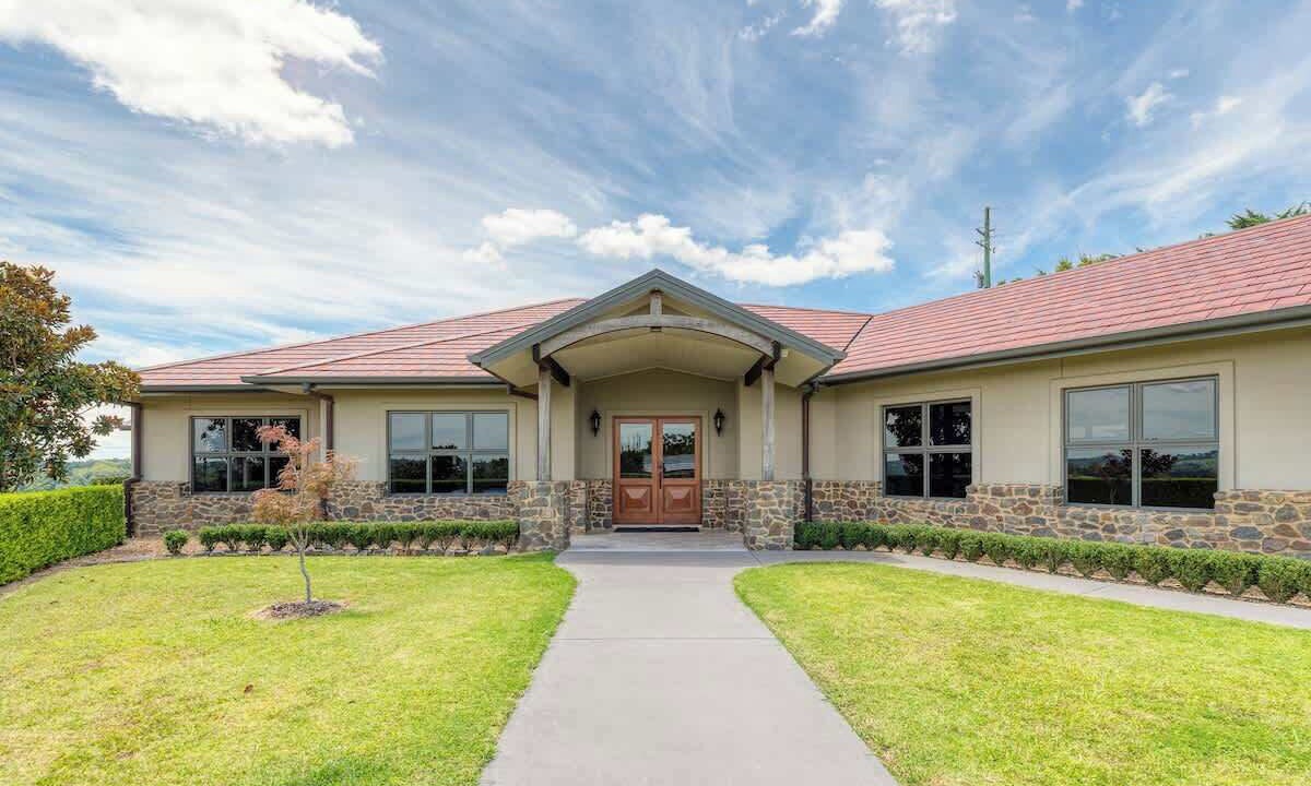 Photo of Others in Balmoral Ridge