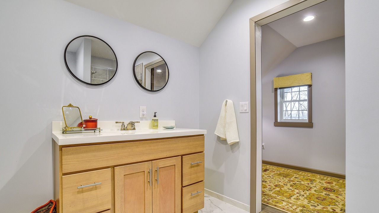 Photo of Bathroom in Valois