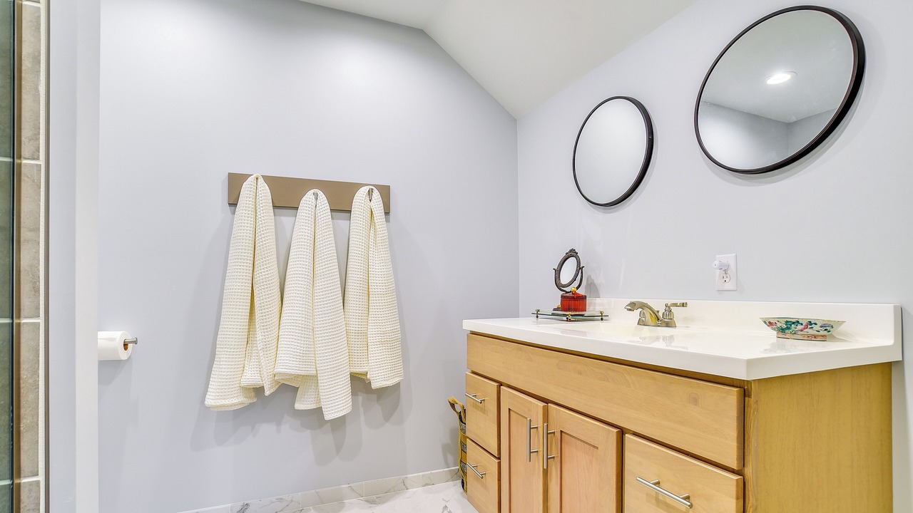 Photo of Bathroom in Valois