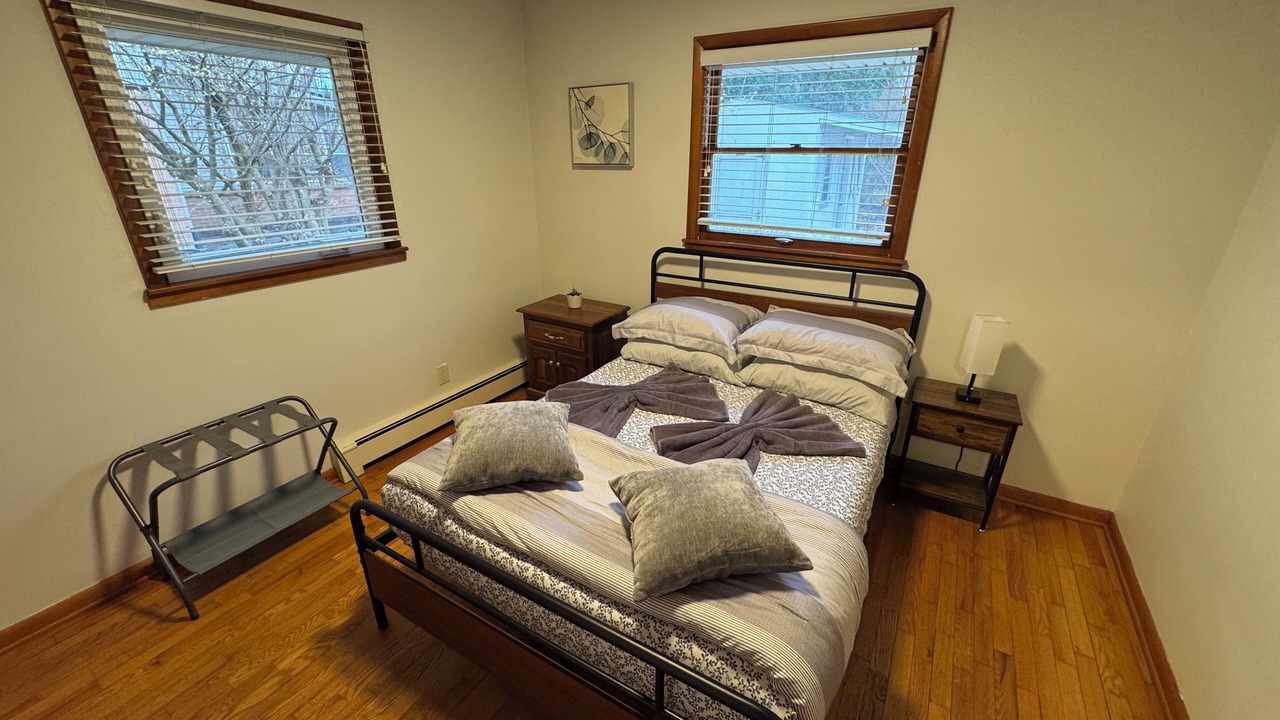 Photo of Bedroom in Urbana