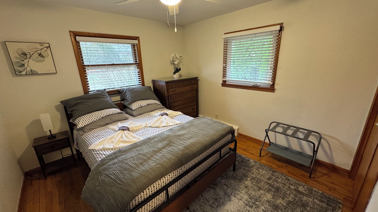 Photo of Bedroom in Urbana