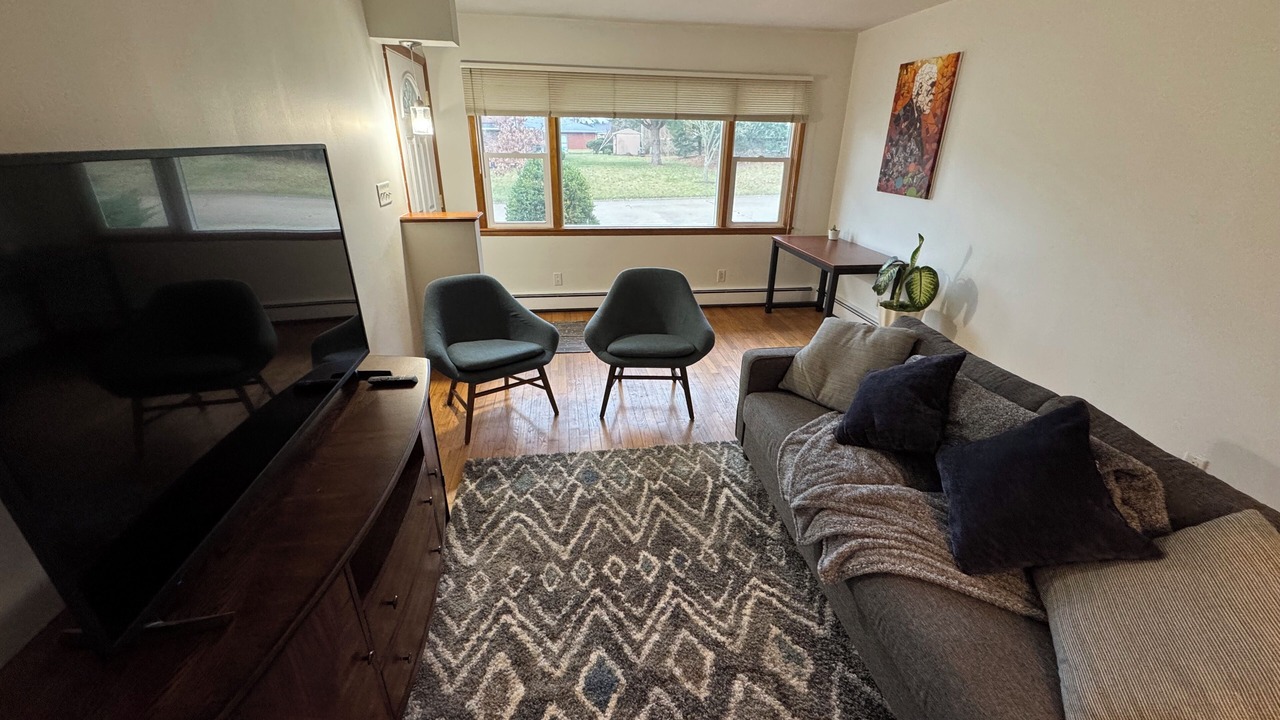 Photo of Livingroom in Urbana