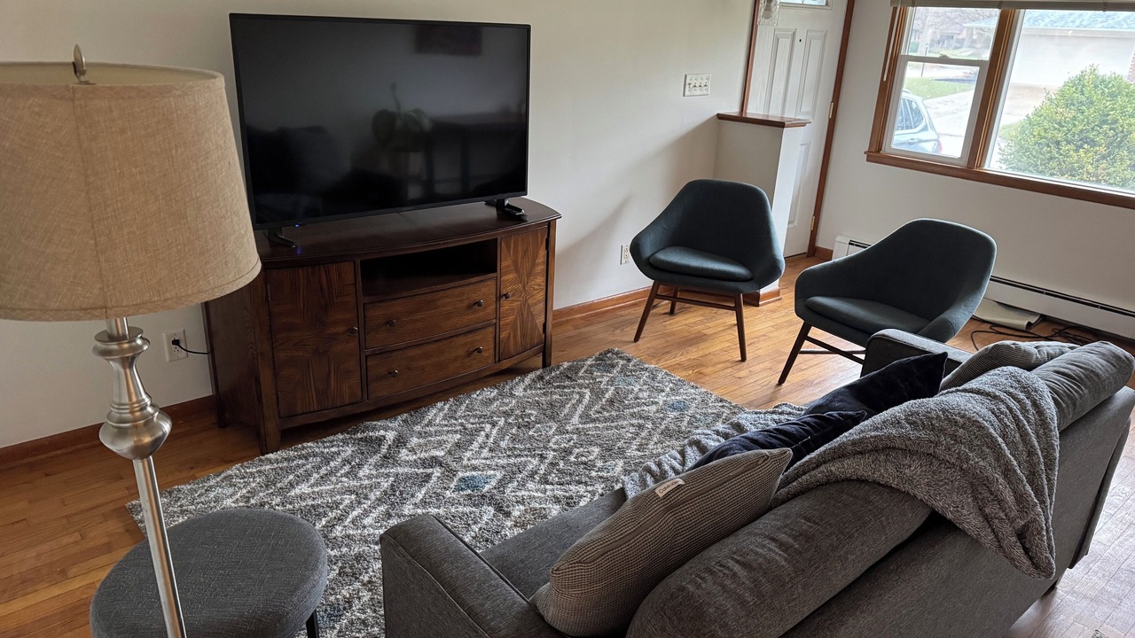 Photo of Livingroom in Urbana