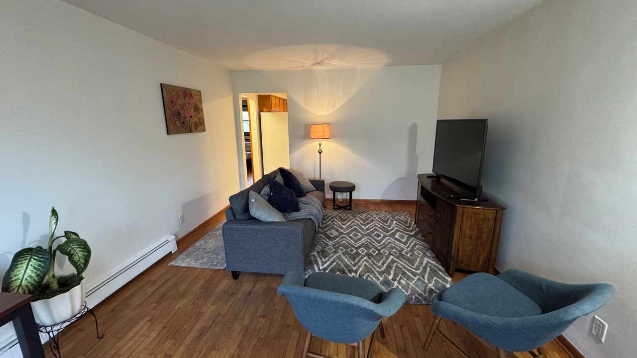Photo of Livingroom in Urbana