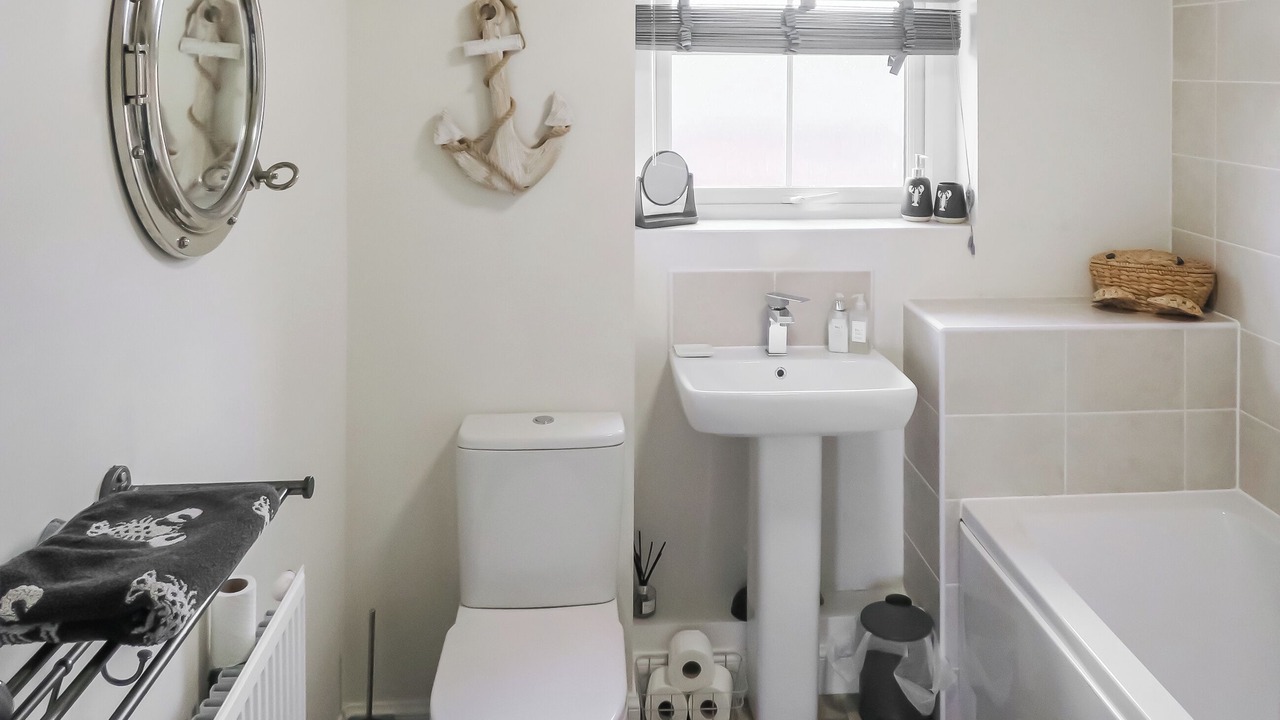 Photo of Bathroom in Ruswarp