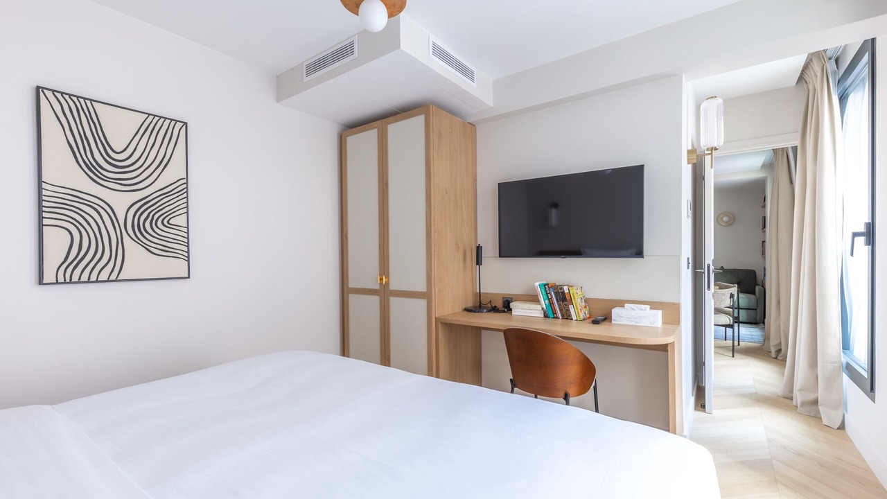 Photo of Bedroom in Chaussee-d'Antin