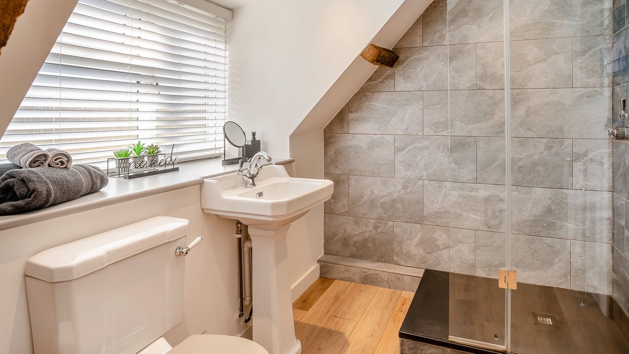Photo of Bathroom in Llanfihangel Tal-y-llyn