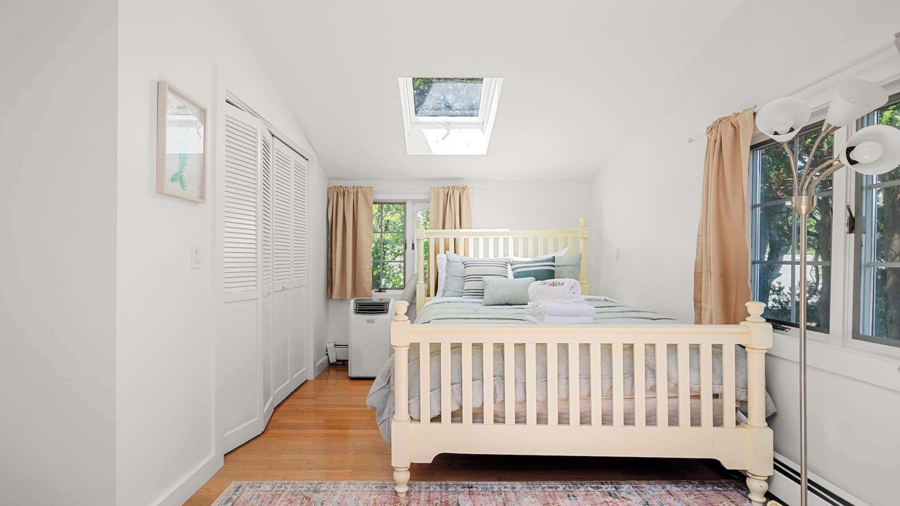 Photo of Bedroom in West Hyannisport
