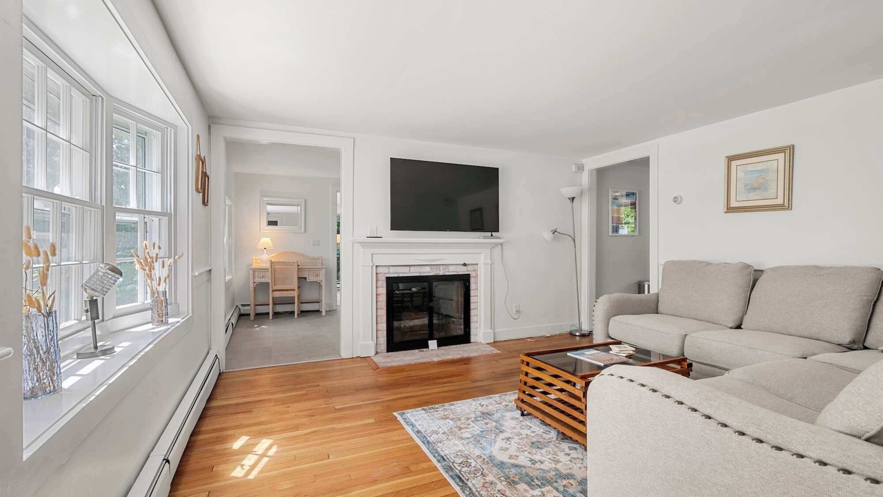 Photo of Livingroom in West Hyannisport