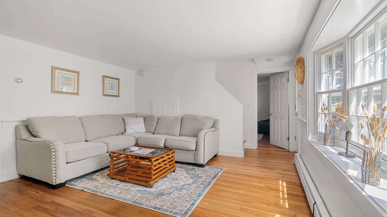 Photo of Livingroom in West Hyannisport